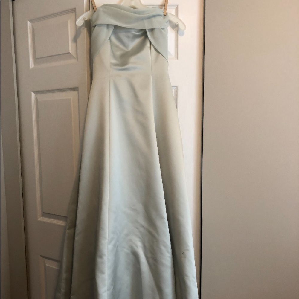 Michelangelo women’s prom dress. US women’s size 2